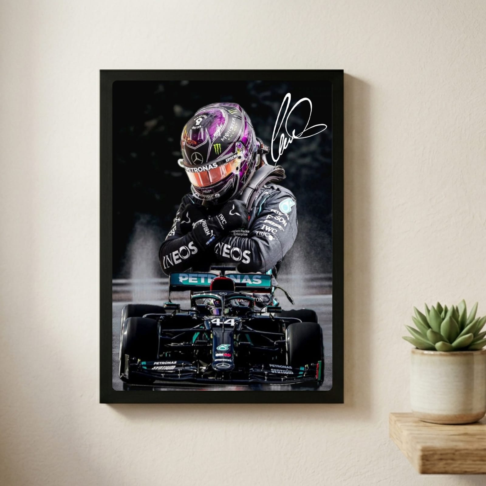 lewis hamilton mercedes f1