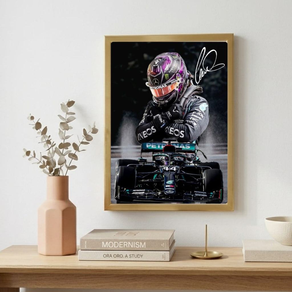 lewis hamilton mercedes f1