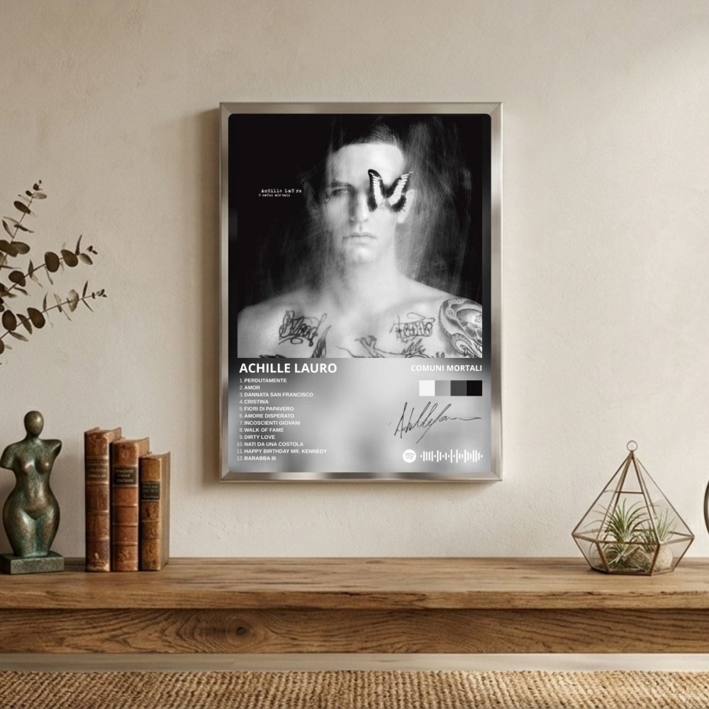 Achille Lauro - Comuni Mortali Poster with Frame - Vibes DistrictAchille Lauro - Comuni Mortali Poster with Frame poster SilverVibes District