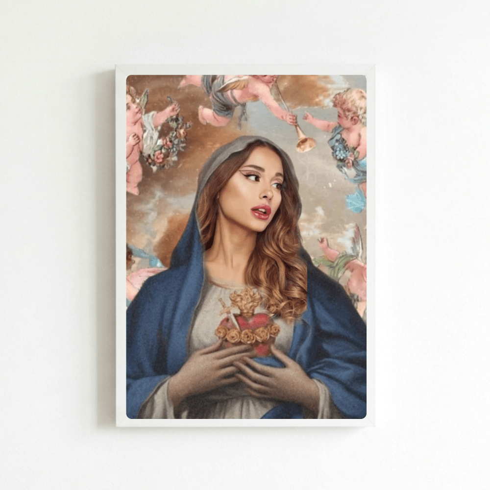 Ariana Grande Poster with Frame - Vibes DistrictAriana Grande Poster with Frame poster BiancoVibes District