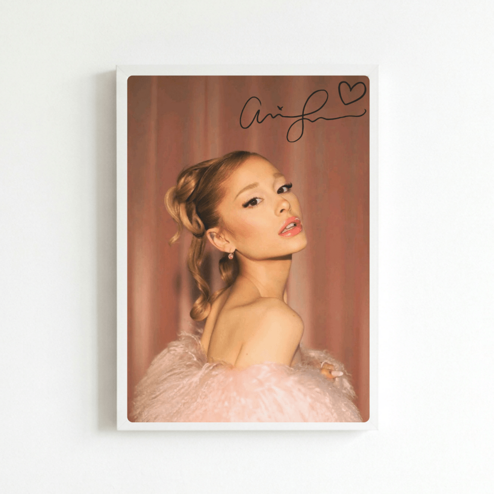 Ariana Grande Poster with Frame - Vibes DistrictAriana Grande Poster with Frame poster BiancoVibes District