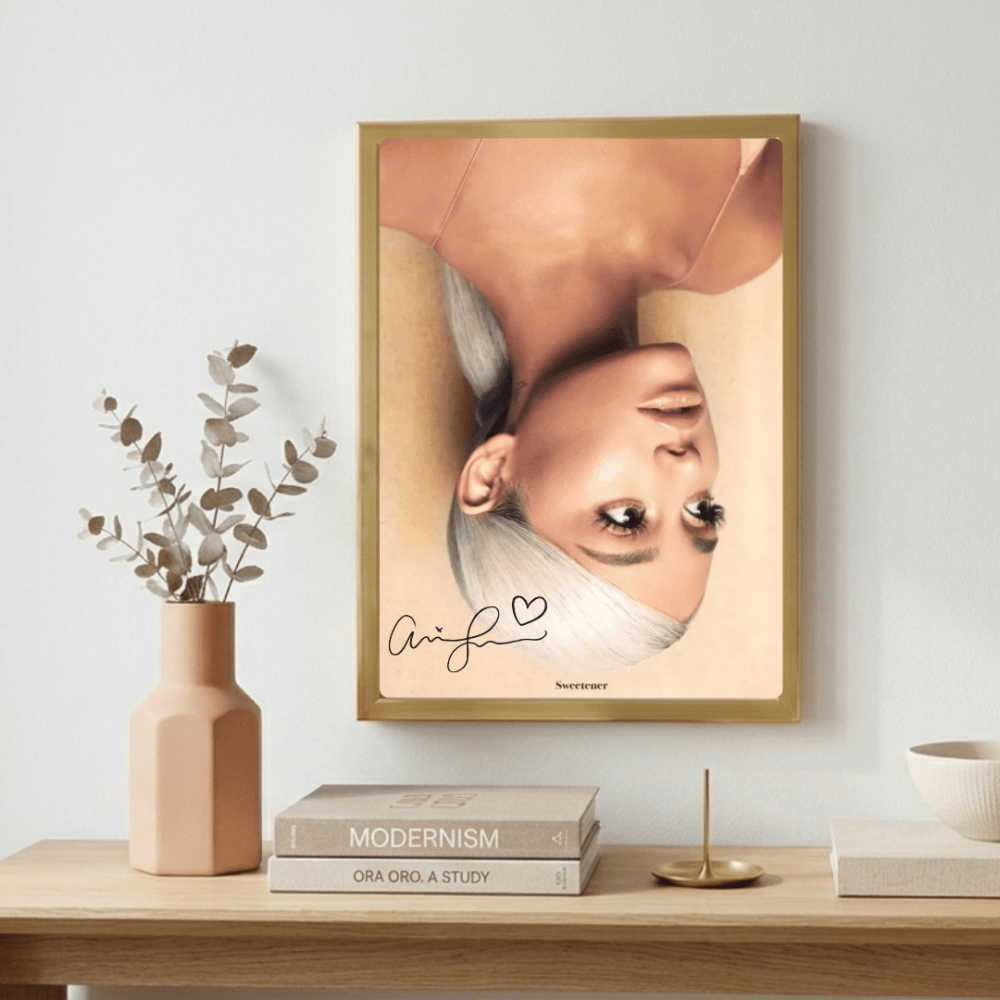 Ariana Grande - Sweetener Poster with Frame - Vibes DistrictAriana Grande - Sweetener Poster with Frame poster GoldVibes District