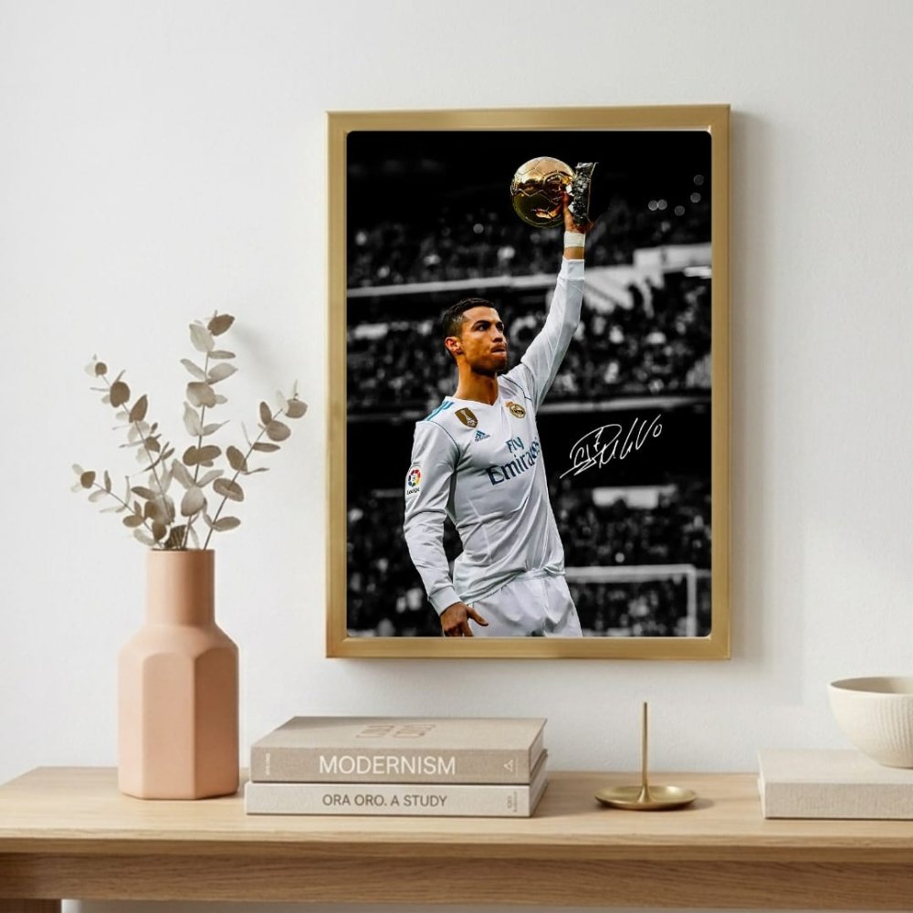 cr7, cristiano ronaldo - Vibes Districtcr7, cristiano ronaldo poster GoldVibes District