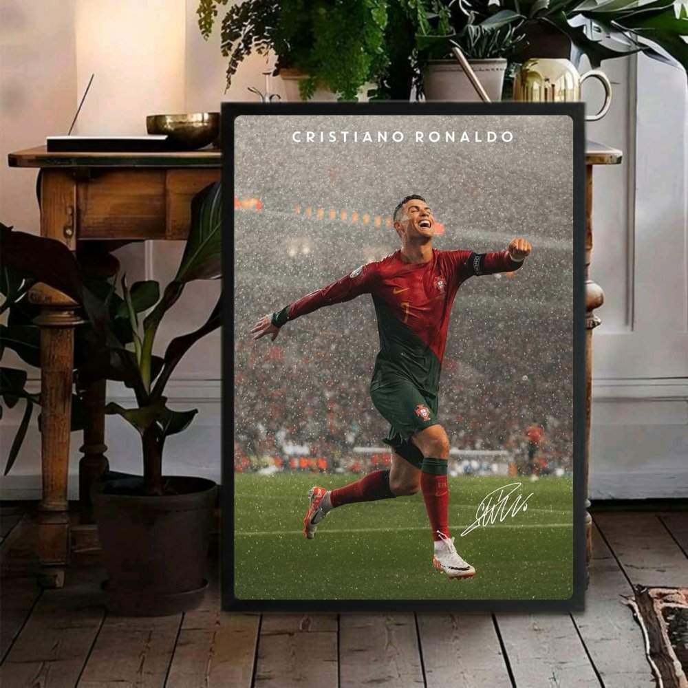 cr7, cristiano ronaldo - Vibes Districtcr7, cristiano ronaldo poster GoldVibes District
