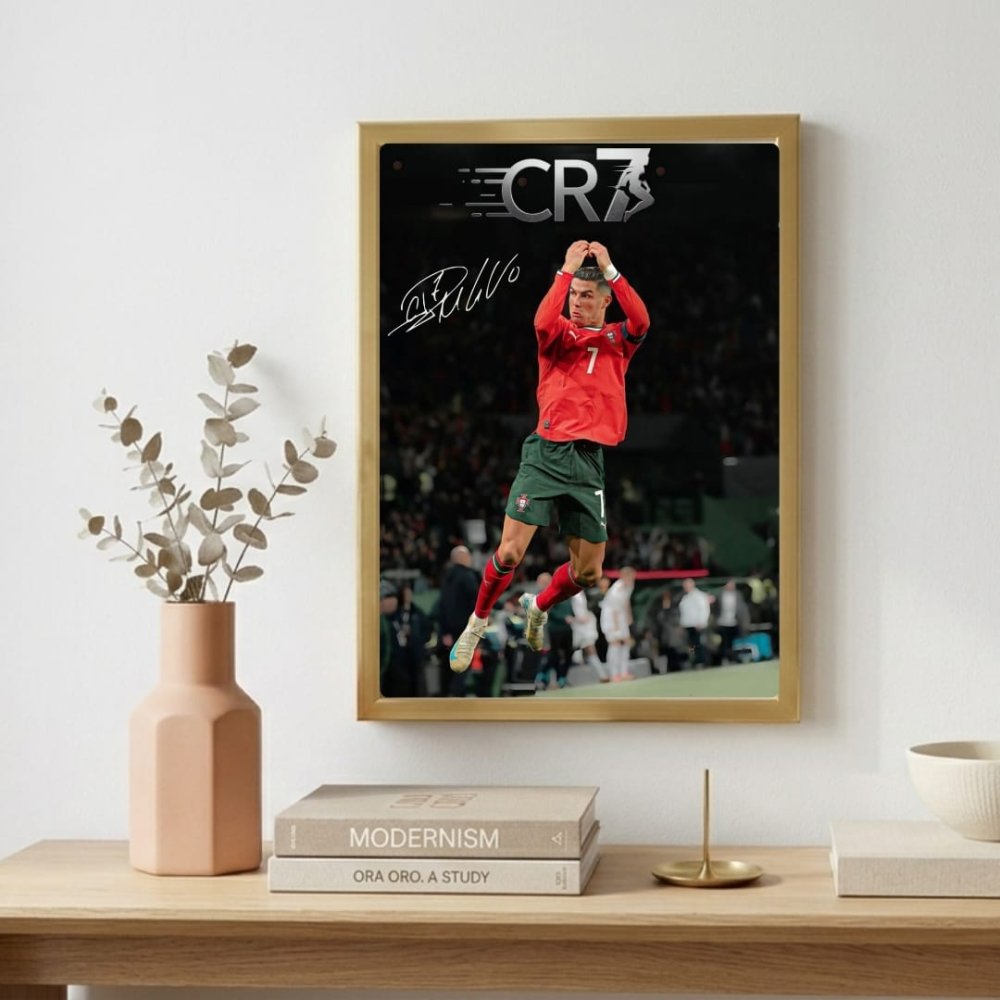 cr7, cristiano ronaldo - Vibes Districtcr7, cristiano ronaldo poster GoldVibes District