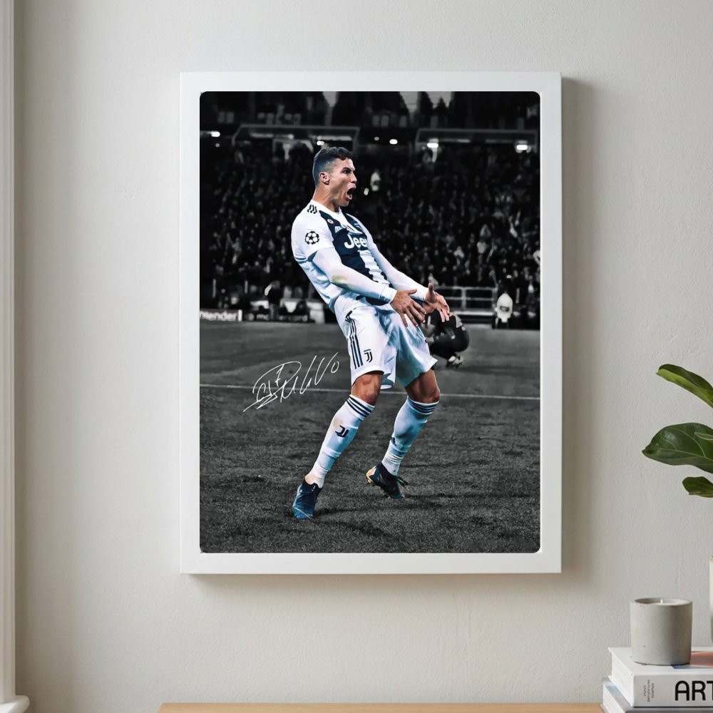cr7, cristiano ronaldo - Vibes Districtcr7, cristiano ronaldo poster GoldVibes District