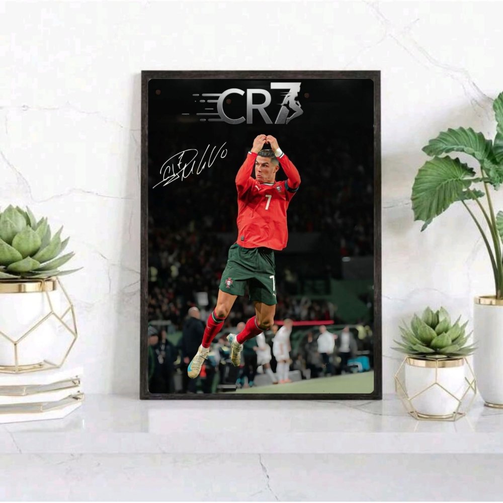 cr7, cristiano ronaldo - Vibes Districtcr7, cristiano ronaldo poster GoldVibes District
