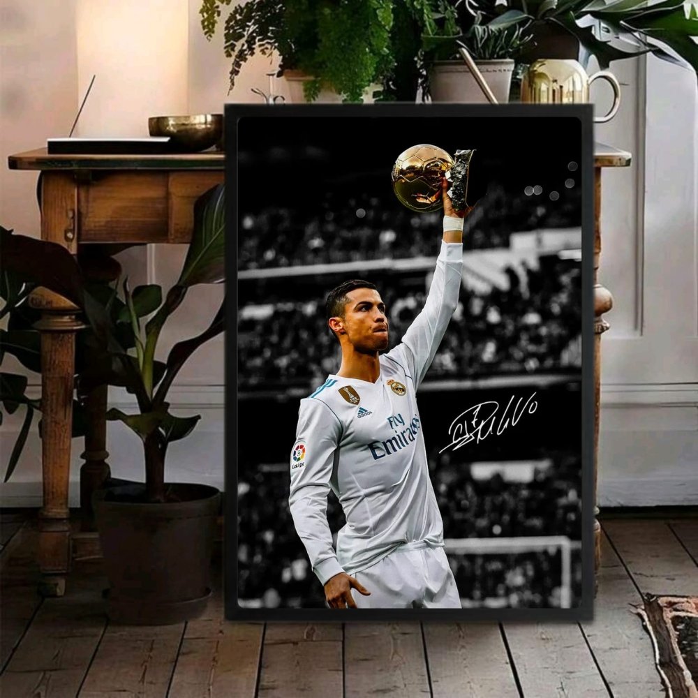 cr7, cristiano ronaldo - Vibes Districtcr7, cristiano ronaldo poster GoldVibes District