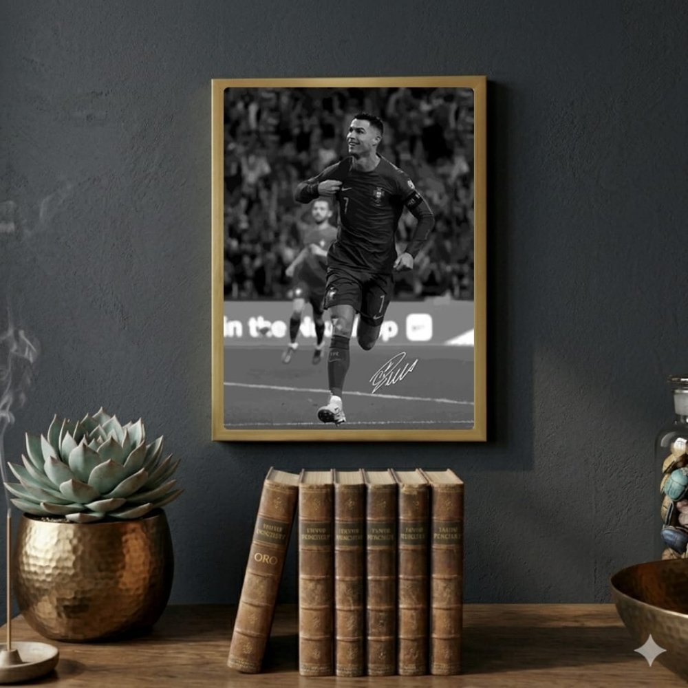 cr7, cristiano ronaldo - Vibes Districtcr7, cristiano ronaldo poster GoldVibes District