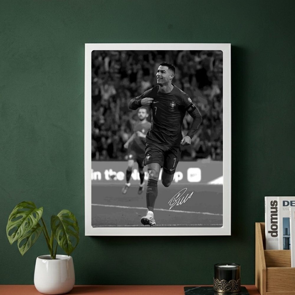 cr7, cristiano ronaldo - Vibes Districtcr7, cristiano ronaldo poster GoldVibes District