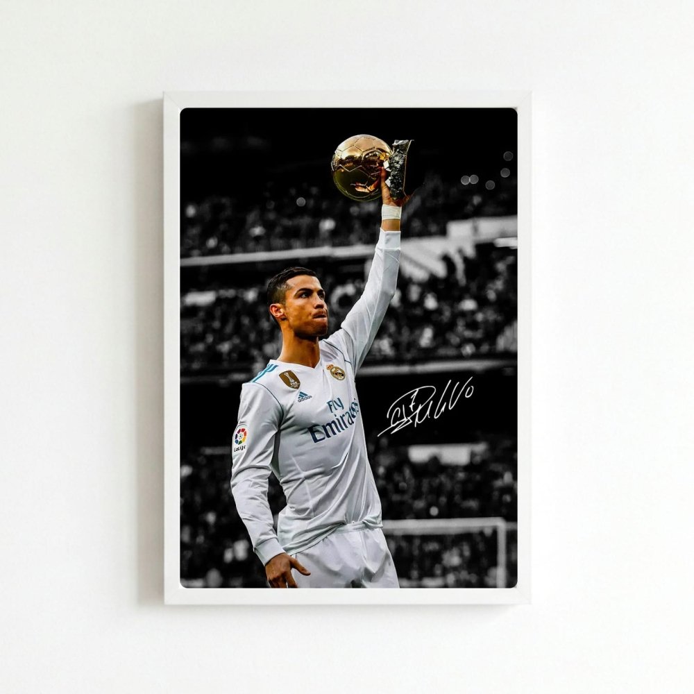 cr7, cristiano ronaldo - Vibes Districtcr7, cristiano ronaldo poster BiancoVibes District