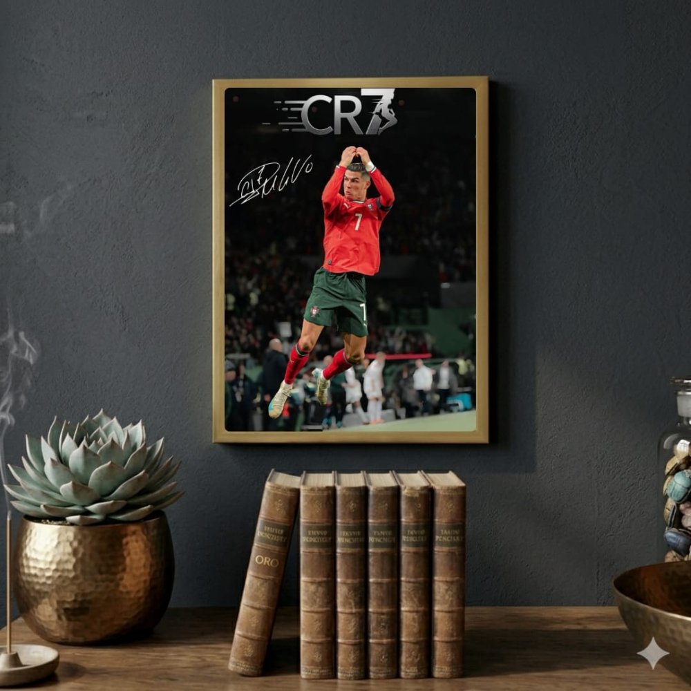 cr7, cristiano ronaldo - Vibes Districtcr7, cristiano ronaldo poster GoldVibes District