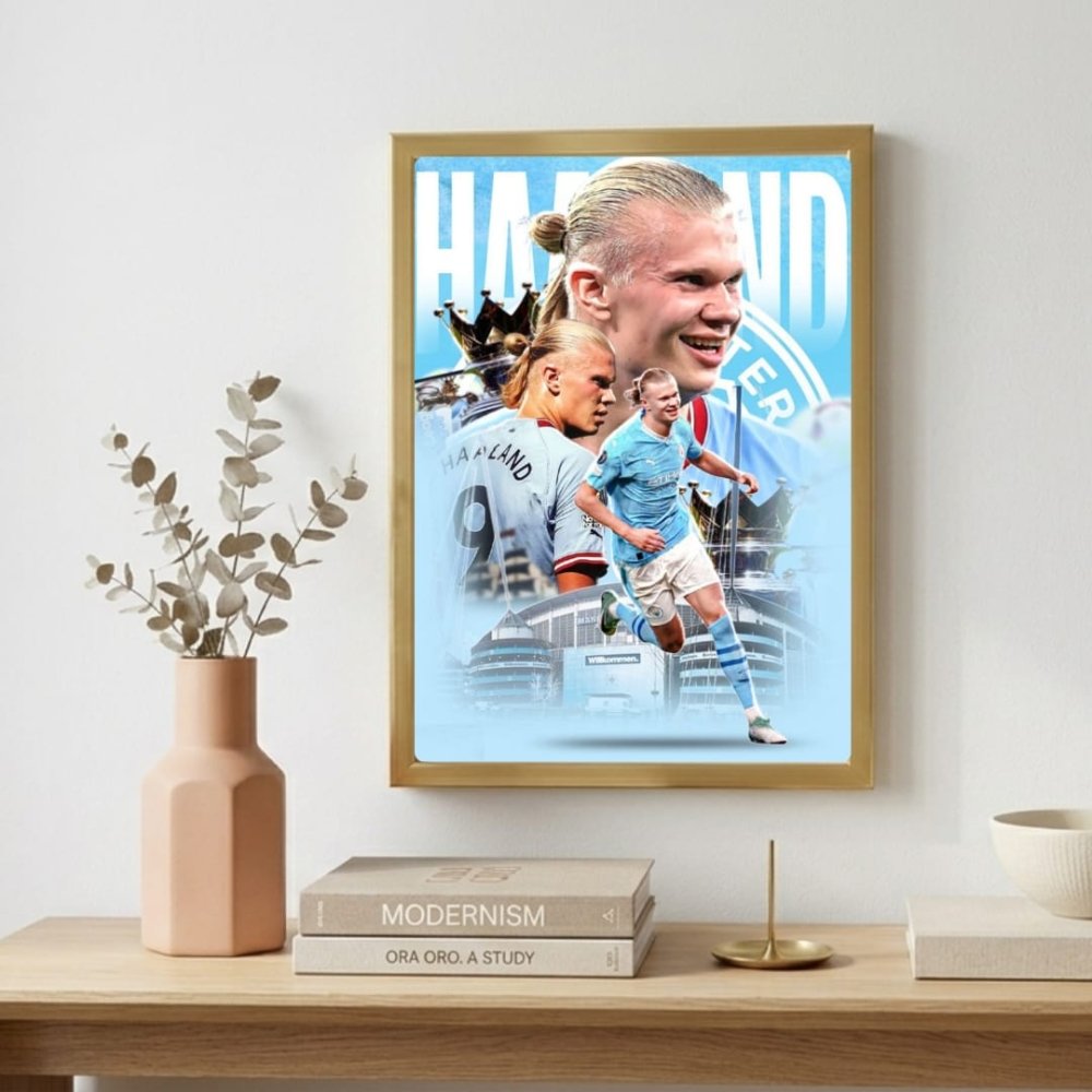 Erling Haaland - Vibes DistrictErling Haaland poster GoldVibes District