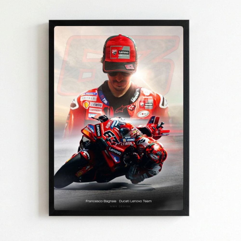 Francesco Bagnaia, moto gp - Vibes DistrictFrancesco Bagnaia, moto gp NeroVibes District