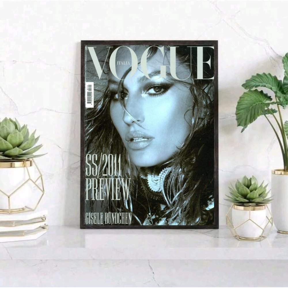 Gisele Bündchen vogue - Vibes DistrictGisele Bündchen vogue poster GoldVibes District