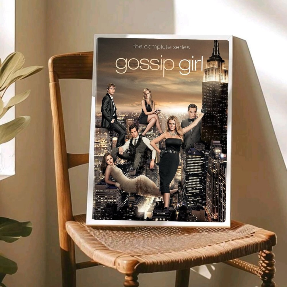 Gossip girl - Vibes DistrictGossip girl poster GoldVibes District