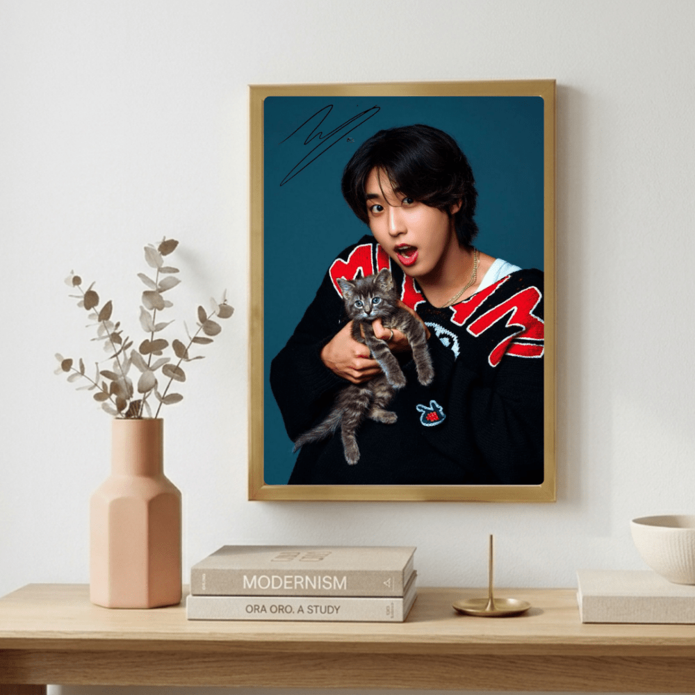 Han Jisung Poster with Frame - Vibes DistrictHan Jisung Poster with Frame GoldVibes District