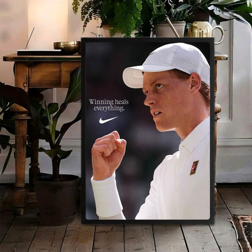 Jannik sinner - tennis - Vibes DistrictJannik sinner - tennis poster GoldVibes District