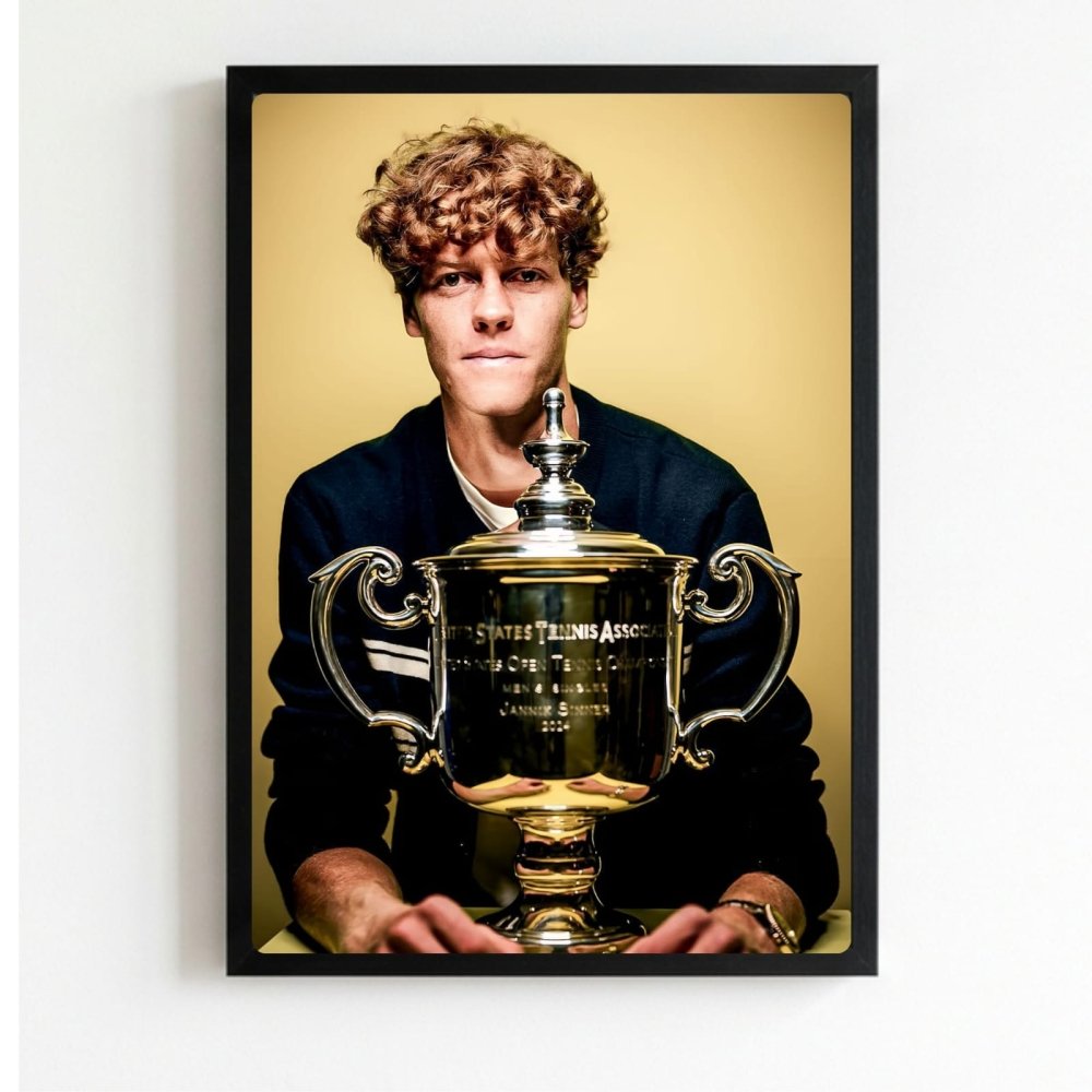 Jannik sinner - tennis - Vibes DistrictJannik sinner - tennis poster NeroVibes District