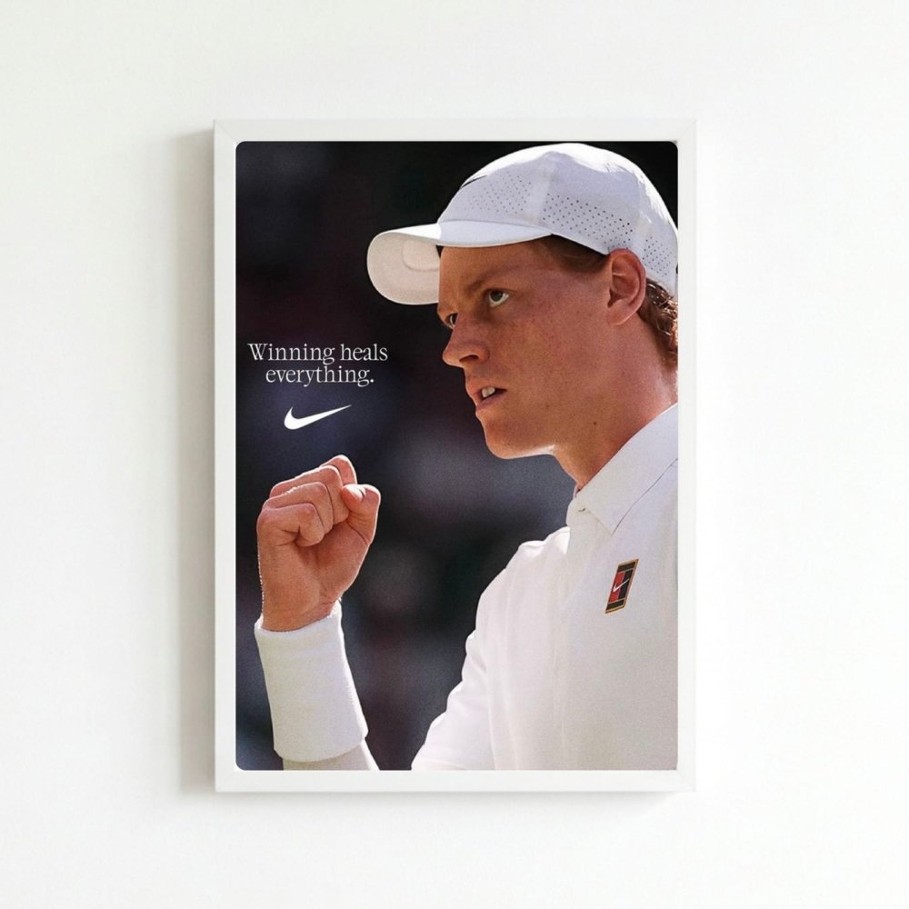 Jannik sinner - tennis - Vibes DistrictJannik sinner - tennis poster BiancoVibes District