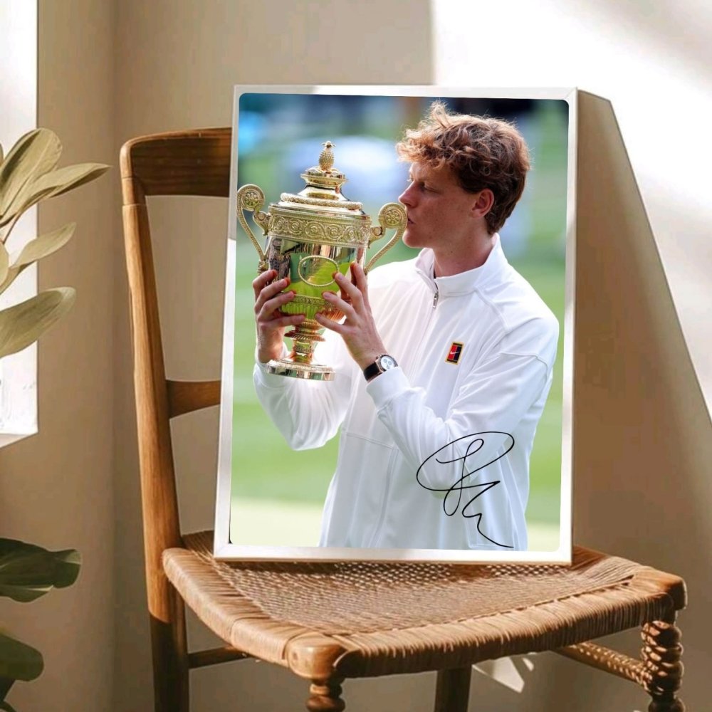 Jannik sinner - tennis - Vibes DistrictJannik sinner - tennis poster GoldVibes District