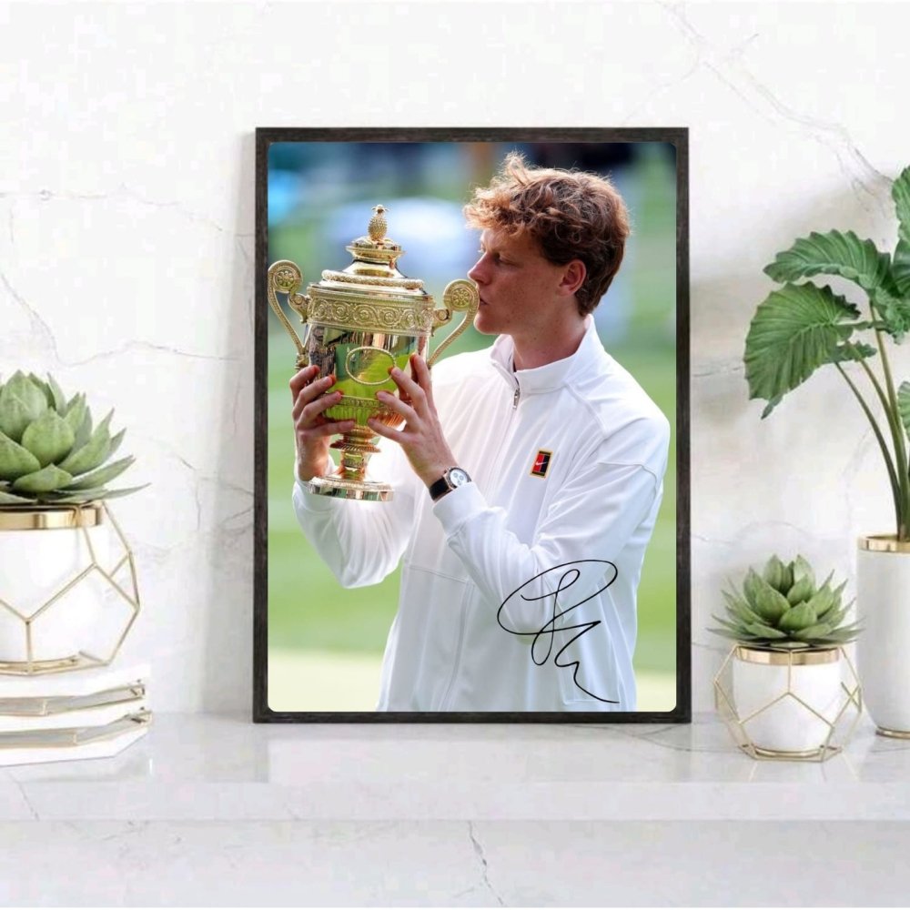 Jannik sinner - tennis - Vibes DistrictJannik sinner - tennis poster GoldVibes District