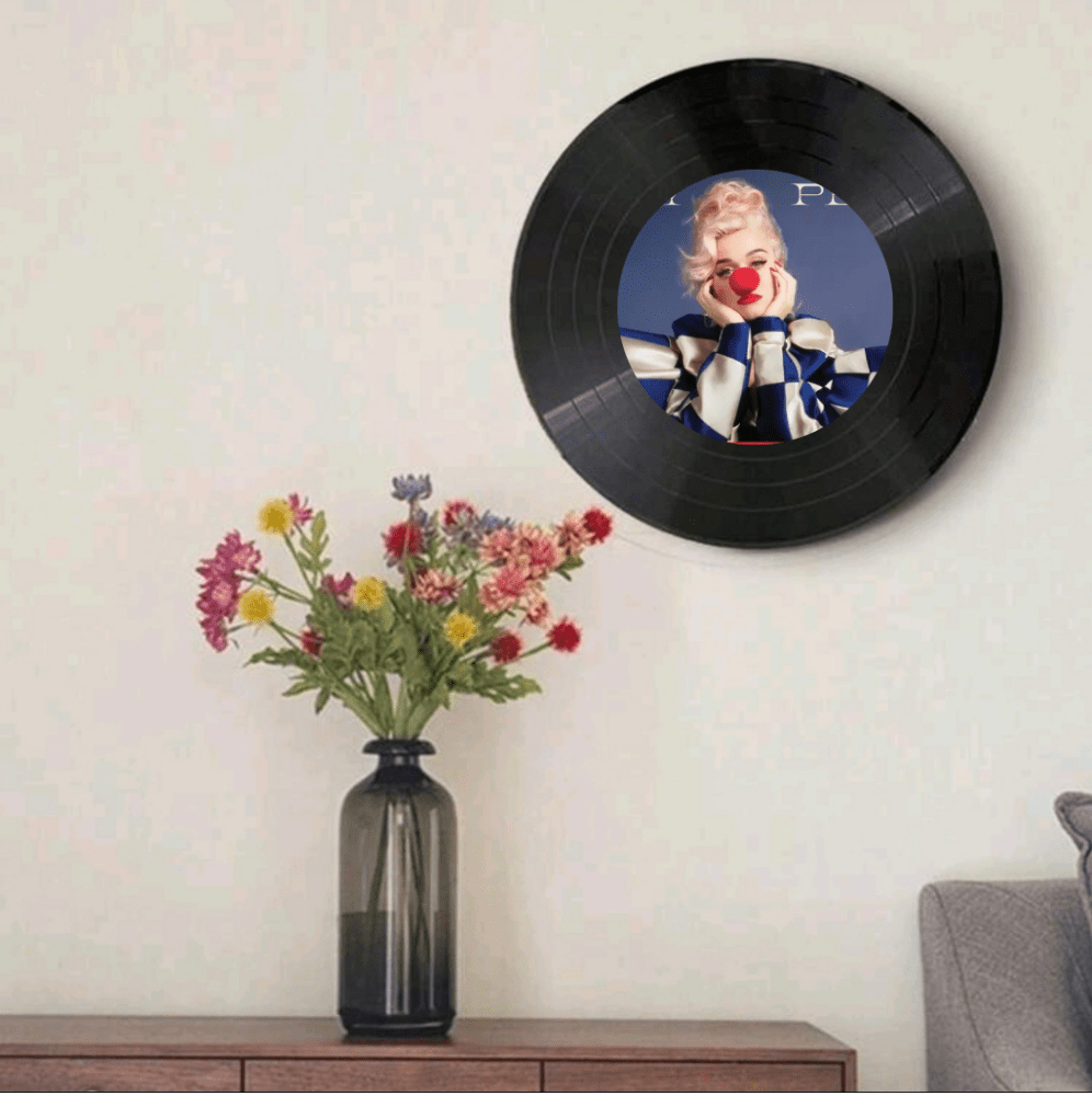 Katy Perry – Smile Decorative Wall Vinyl - Vibes DistrictKaty Perry – Smile Decorative Wall Vinyl Vinyl Vibes District