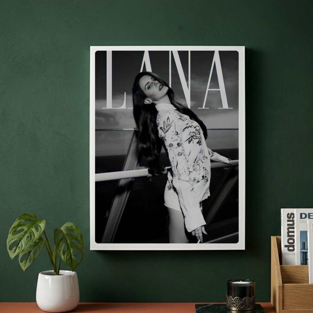 Lana Del Rey Poster with Frame - Vibes DistrictLana Del Rey Poster with Frame poster BiancoVibes District