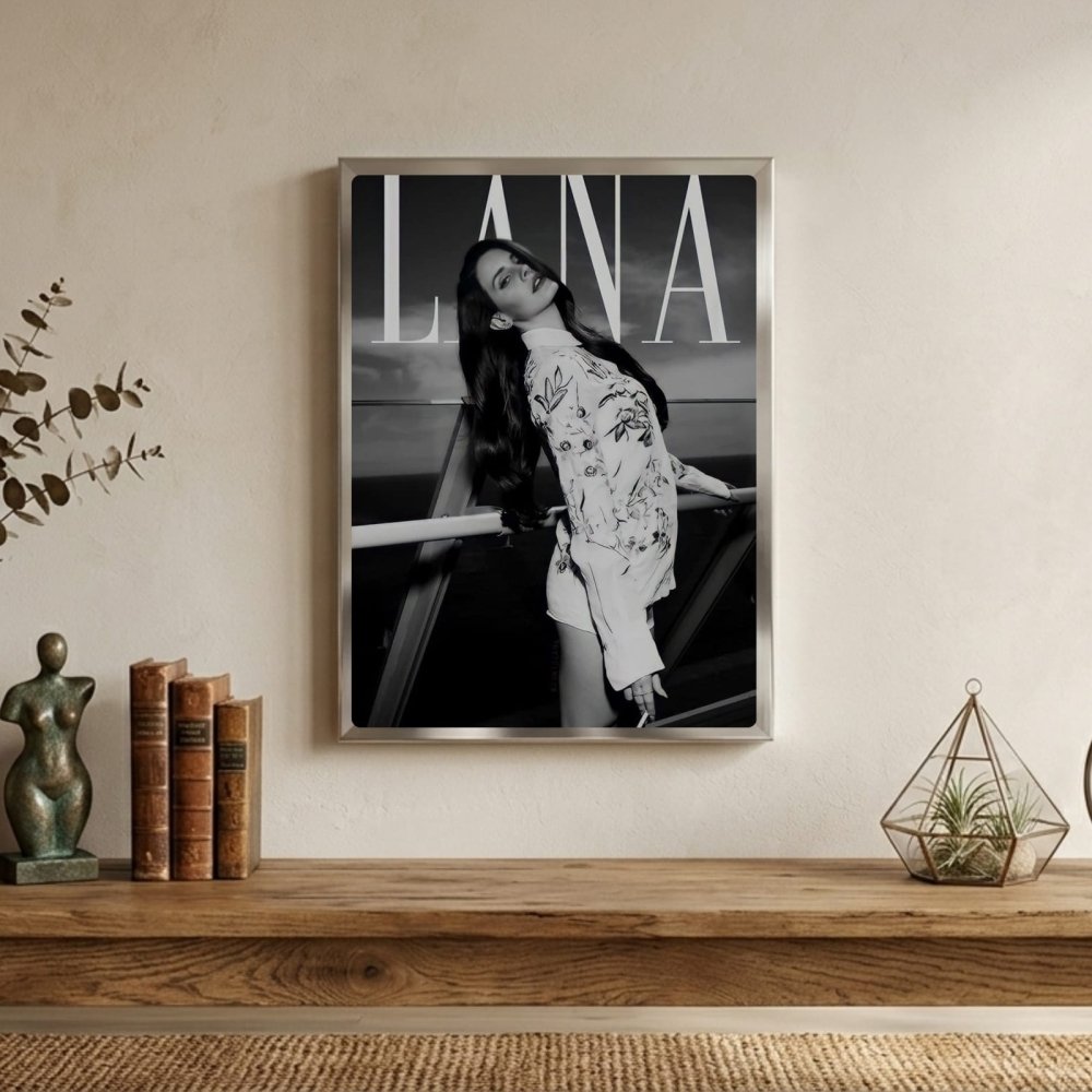 Lana Del Rey Poster with Frame - Vibes DistrictLana Del Rey Poster with Frame poster BiancoVibes District