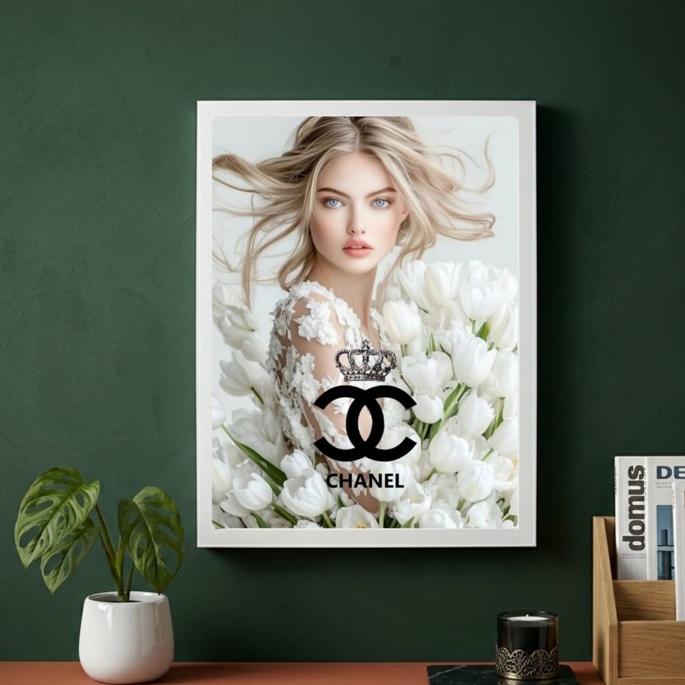Luxury brand - Vibes DistrictLuxury brand poster NeroVibes District