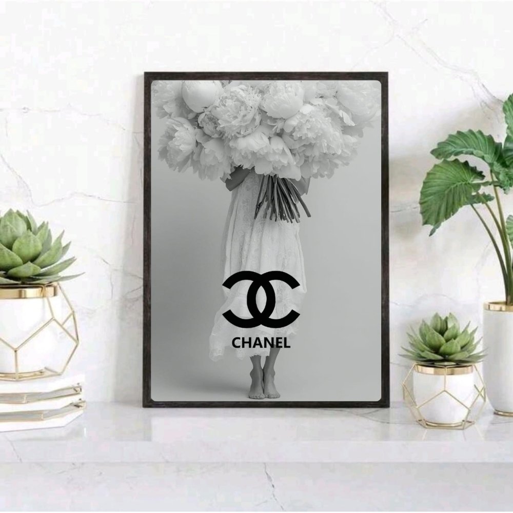 Luxury brand - Vibes DistrictLuxury brand poster GoldVibes District