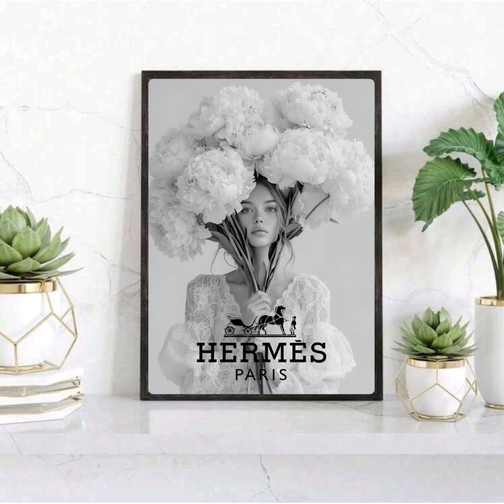 Luxury brand - Vibes DistrictLuxury brand poster NeroVibes District
