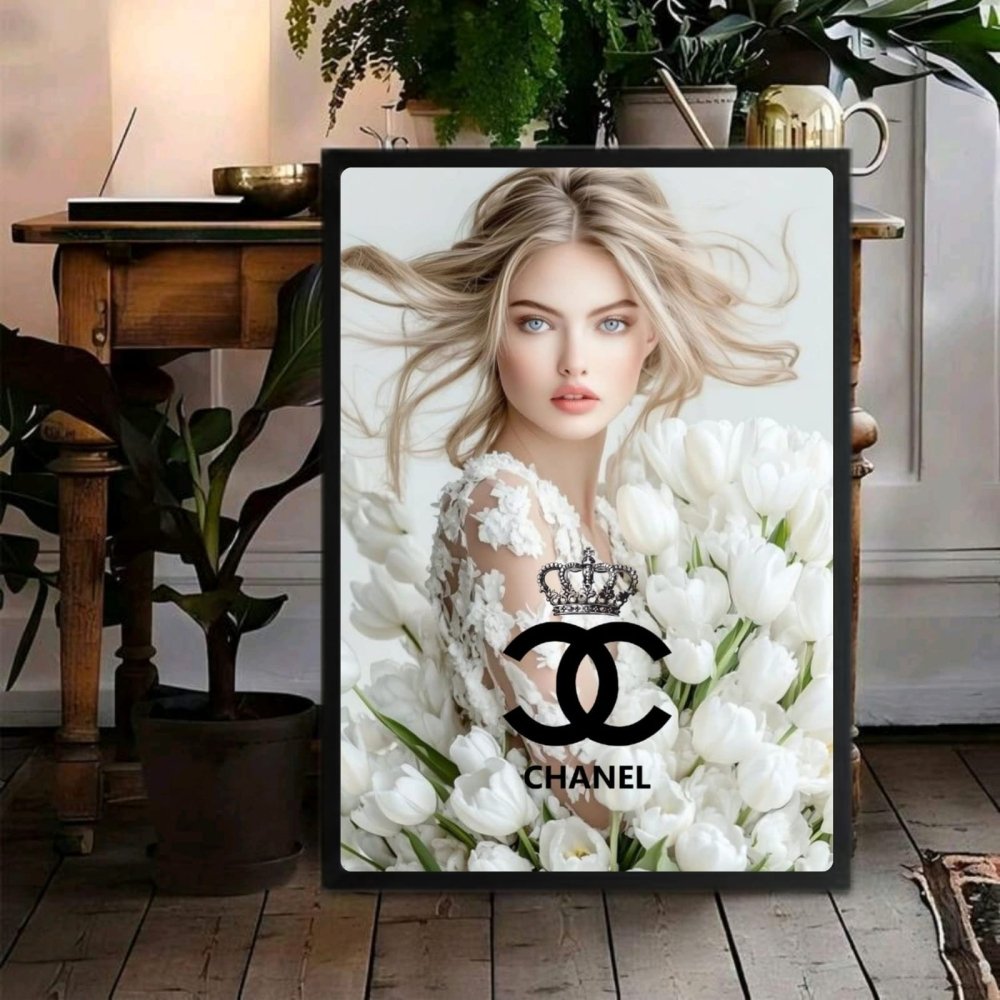Luxury brand - Vibes DistrictLuxury brand poster NeroVibes District