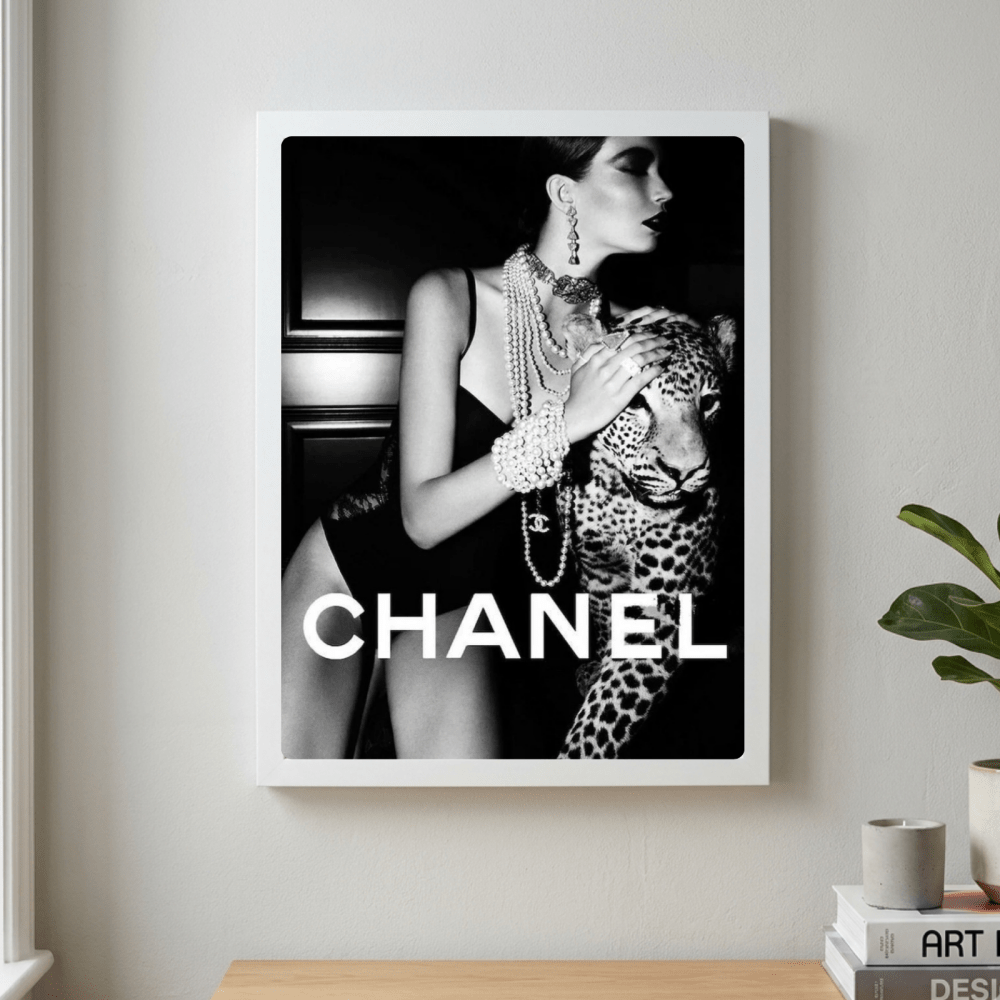 Luxury brand - Vibes DistrictLuxury brand poster NeroVibes District