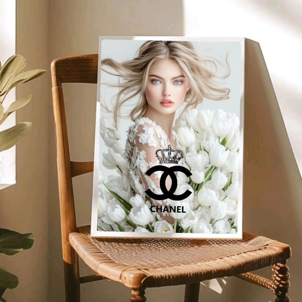 Luxury brand - Vibes DistrictLuxury brand poster NeroVibes District
