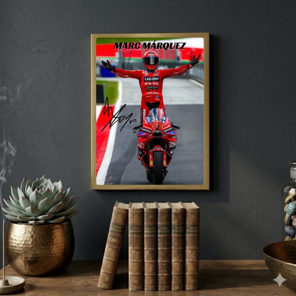 Marc marquez, moto gp - Vibes DistrictMarc marquez, moto gp NeroVibes District