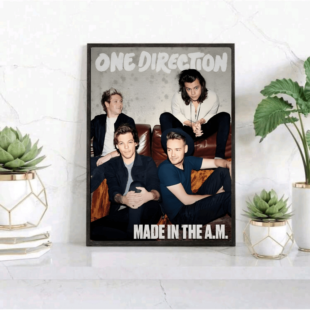 One Direction - Made In The A.M. Poster with Frame - Vibes DistrictOne Direction - Made In The A.M. Poster with Frame GoldVibes District