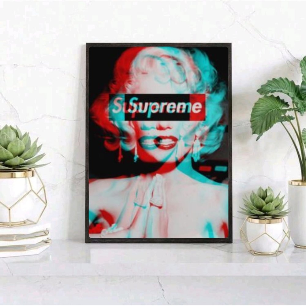 poster supreme marilyn monroe - Vibes Districtposter supreme marilyn monroe poster GoldVibes District