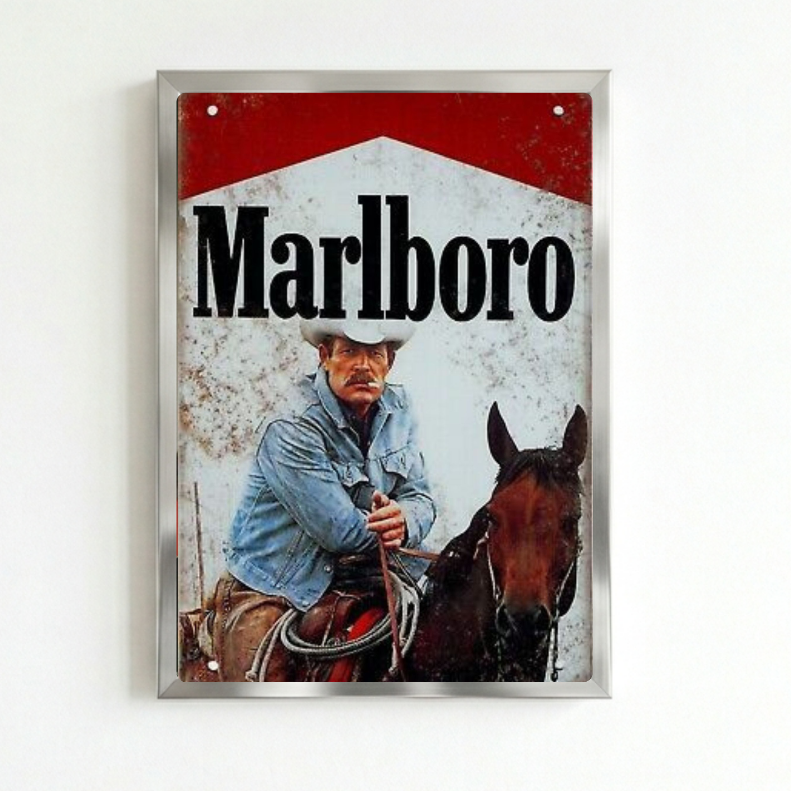 bar and restaurant decoration, marlboro sigarette