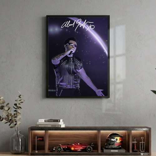 The Weeknd Live Autograph