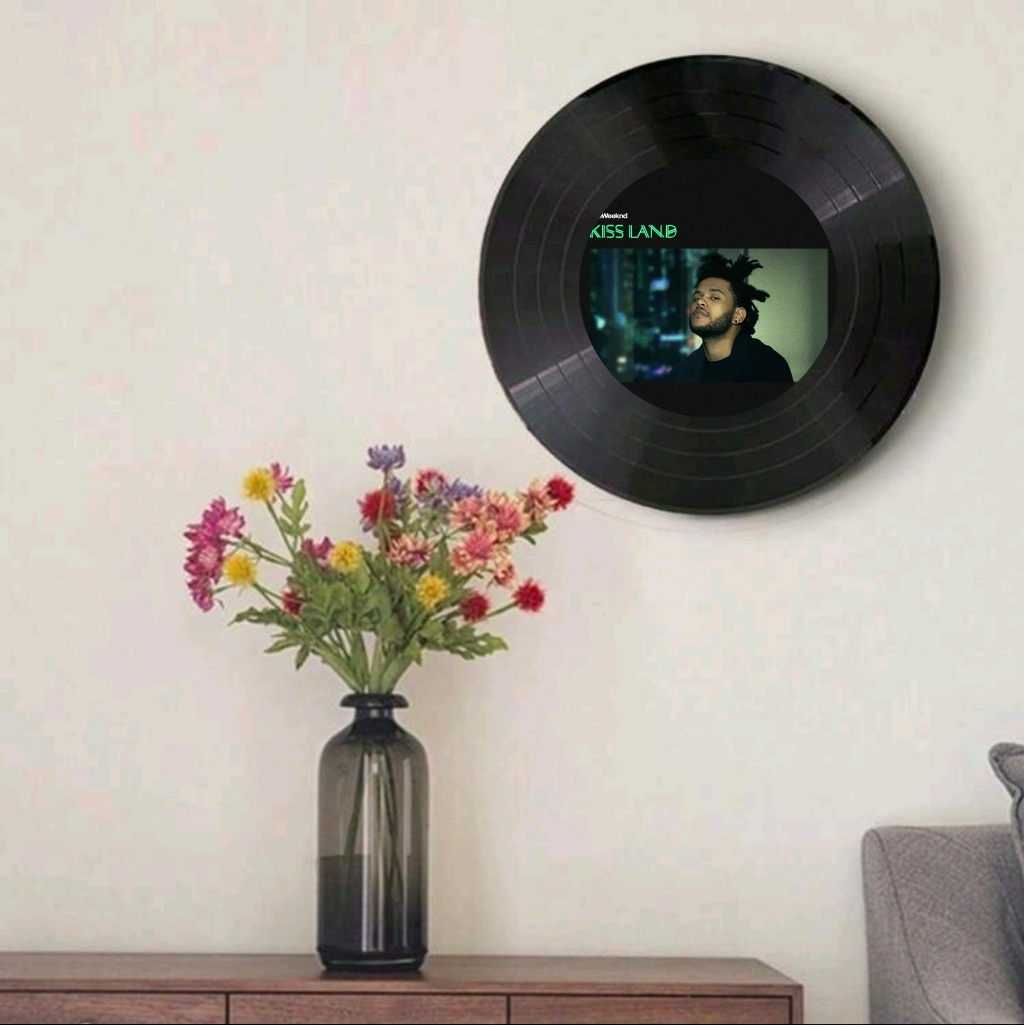 The Weeknd - Kiss Land