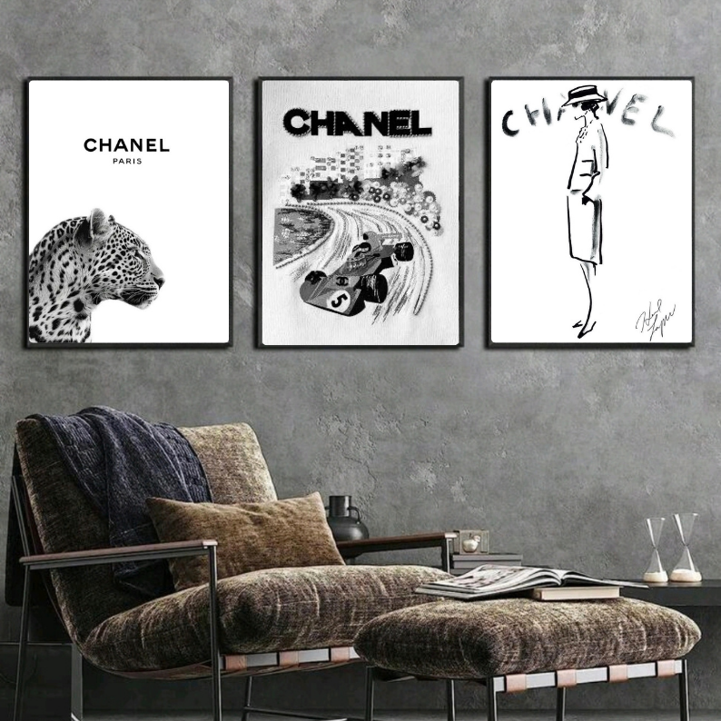 Set: luxury brand