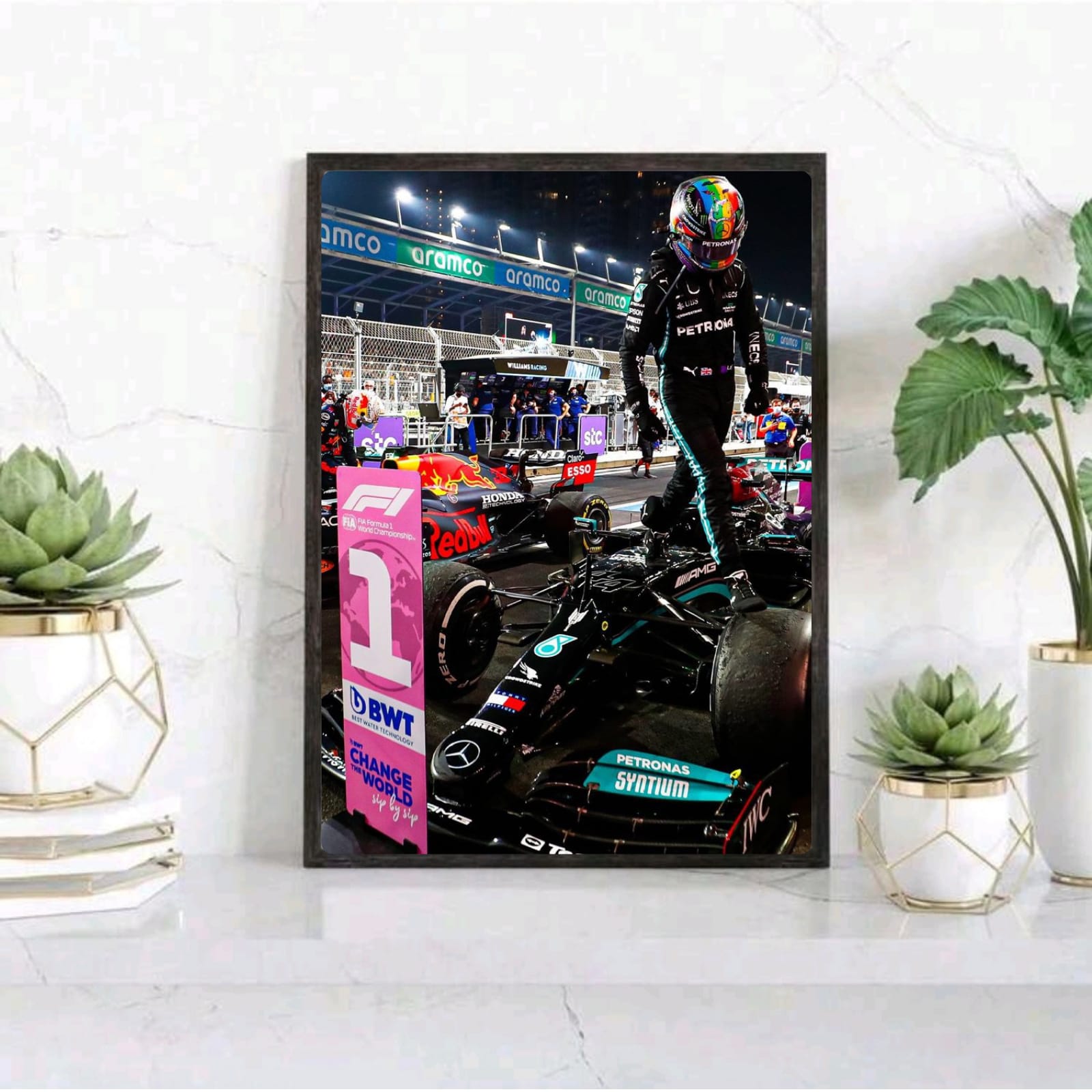 lewis hamilton mercedes