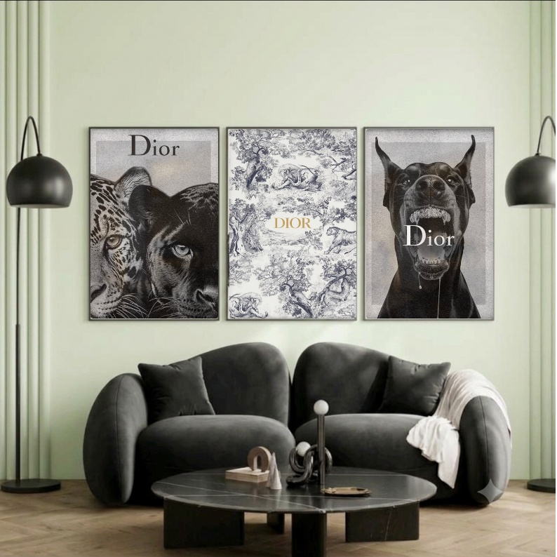 Set: luxury brand