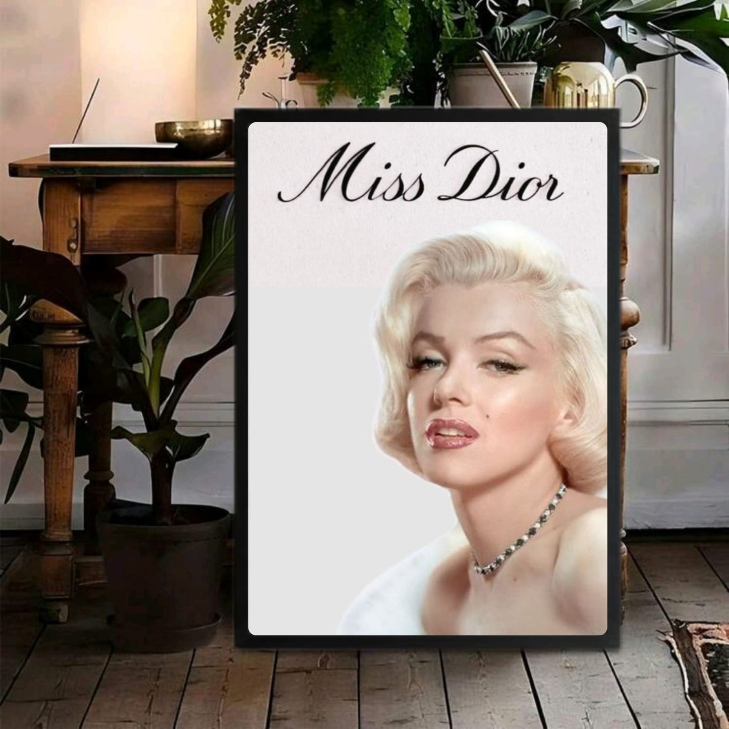 marilyn monroe miss dior