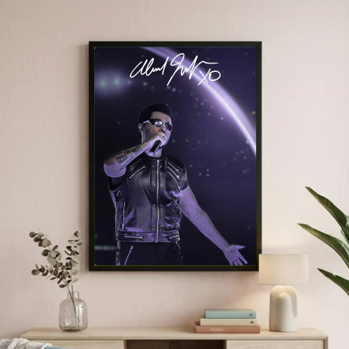 The Weeknd Live Autograph