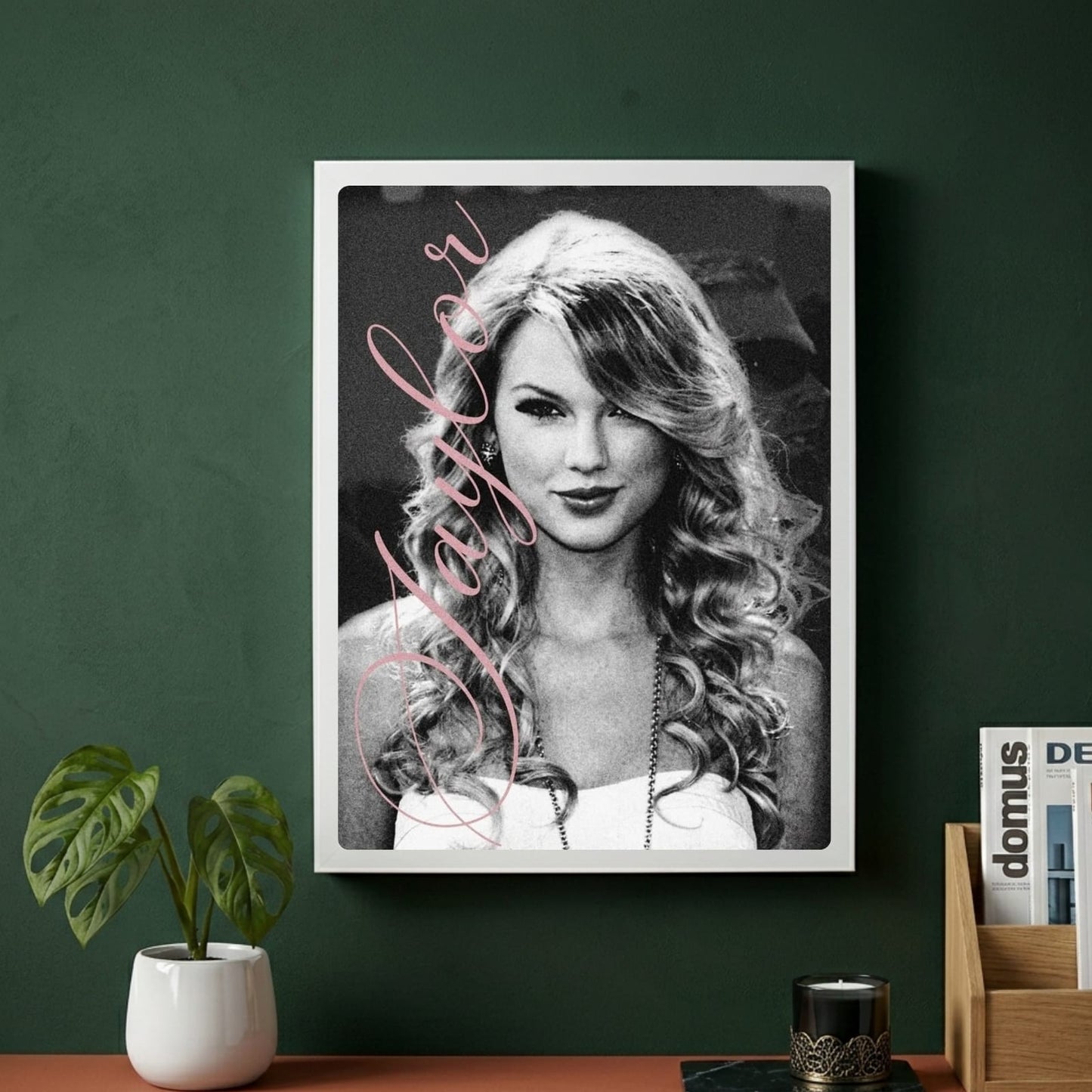 Taylor Swift Poster with Frame
