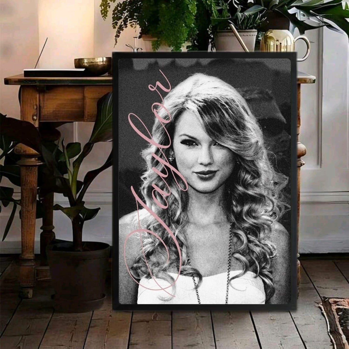 Taylor Swift Poster with Frame