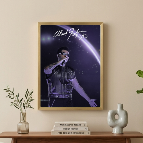 The Weeknd Live Autograph