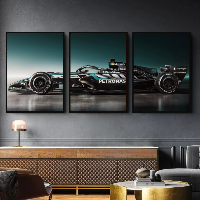 Set George Russell Mercedes F1 car